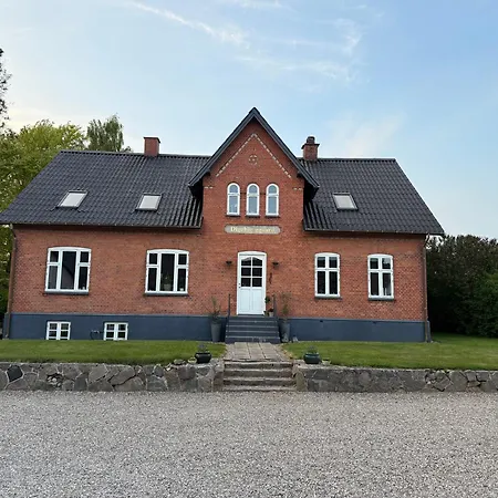 Digebjerggaard Bed and breakfast